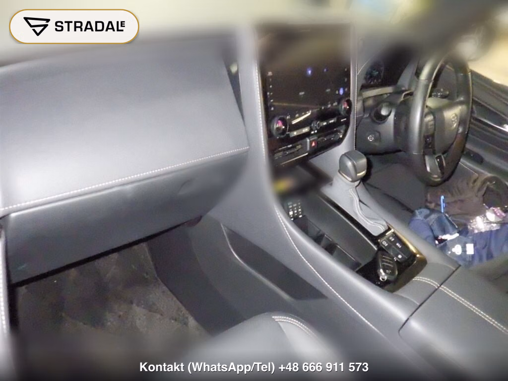TOYOTA ALPHARD Z, miniaturka 4