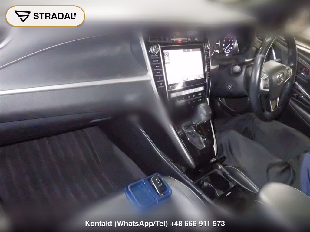 TOYOTA HARRIER 4WD PREMIUM, miniaturka 4