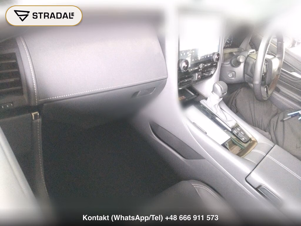 TOYOTA ALPHARD Z, miniaturka 4