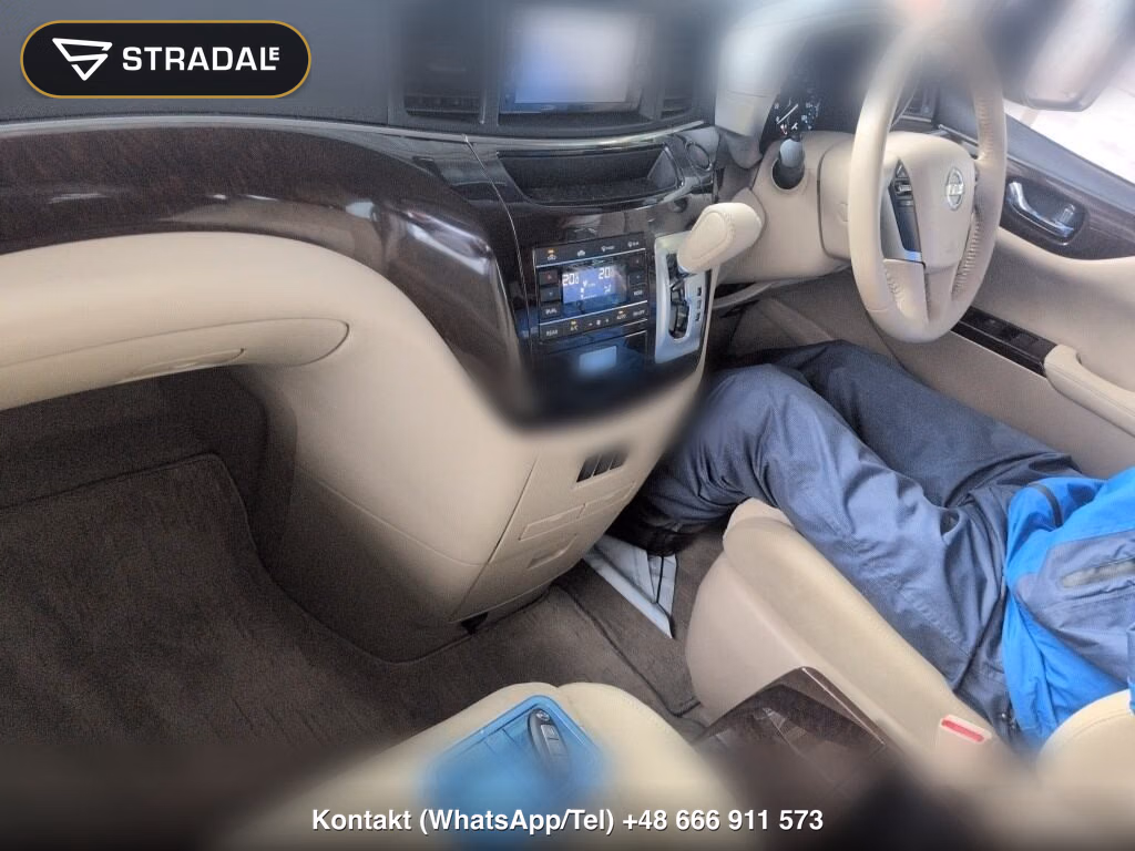 NISSAN ELGRAND 5D 250XG, miniaturka 4