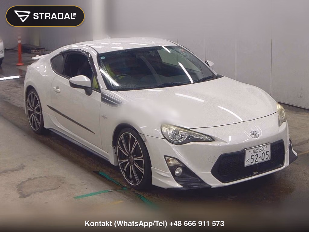 TOYOTA 86 GT LIMITED 2015, aukcja z Japonii, zdjęcie 1