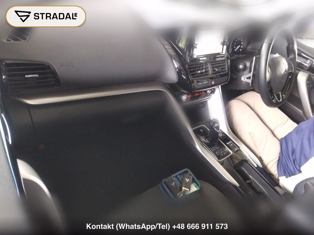MITSUBISHI ECLIPSE CROSS 4WD G, miniaturka 4