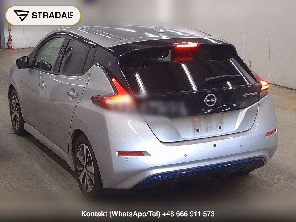 NISSAN LEAF X, miniaturka 3