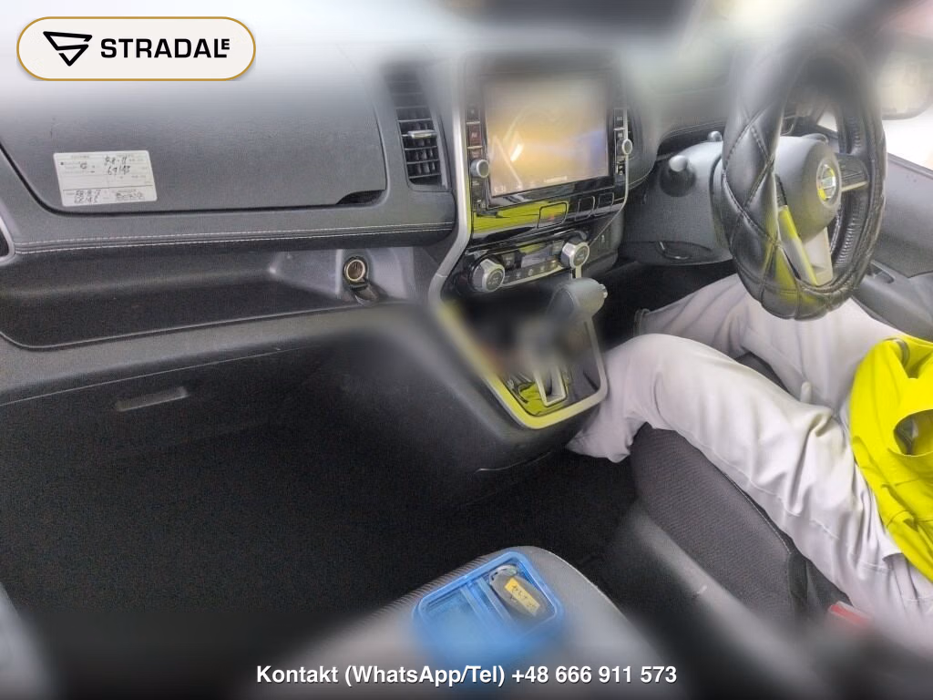 NISSAN SERENA 5D HIGHWAY STAR, miniaturka 4
