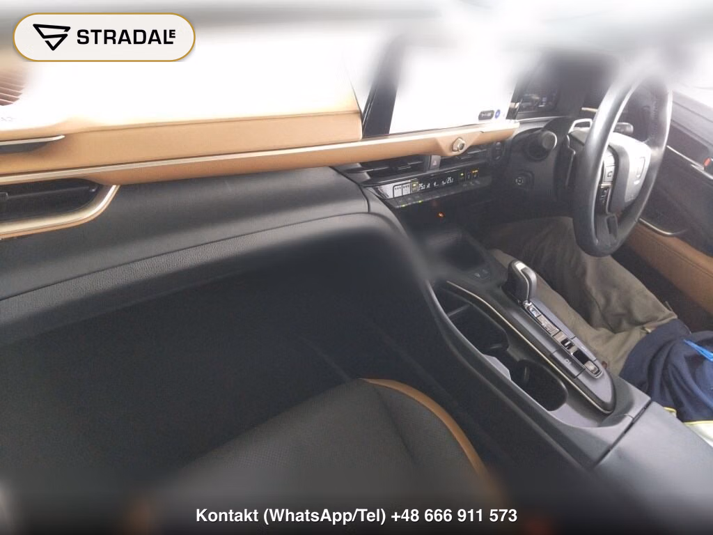TOYOTA CROWN CROSSOVER 4WD RS ADVANCED, miniaturka 4