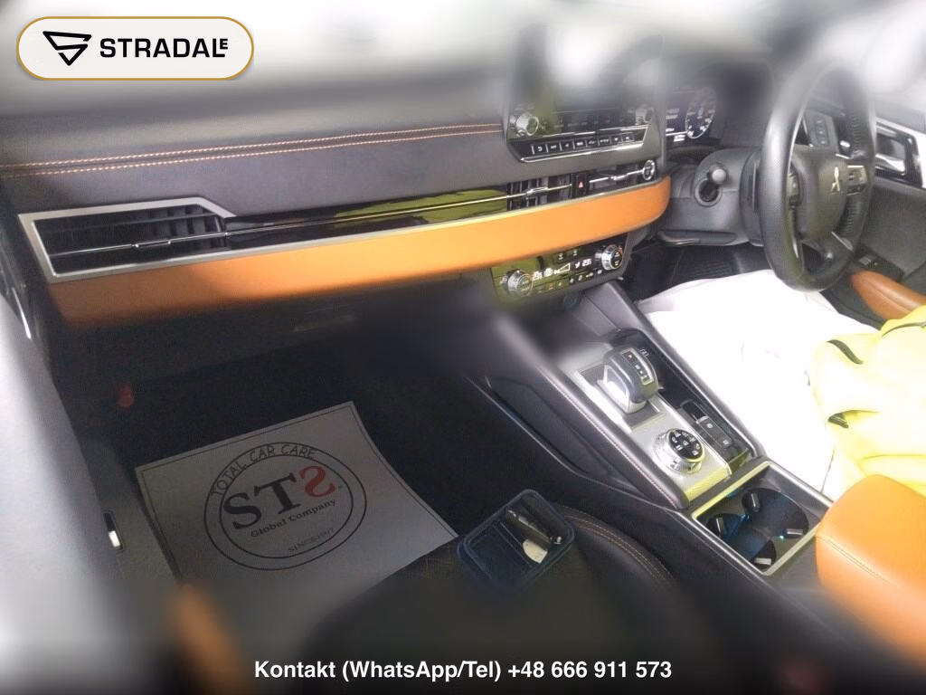MITSUBISHI OUTLANDER PHEV 4WD P, miniaturka 4