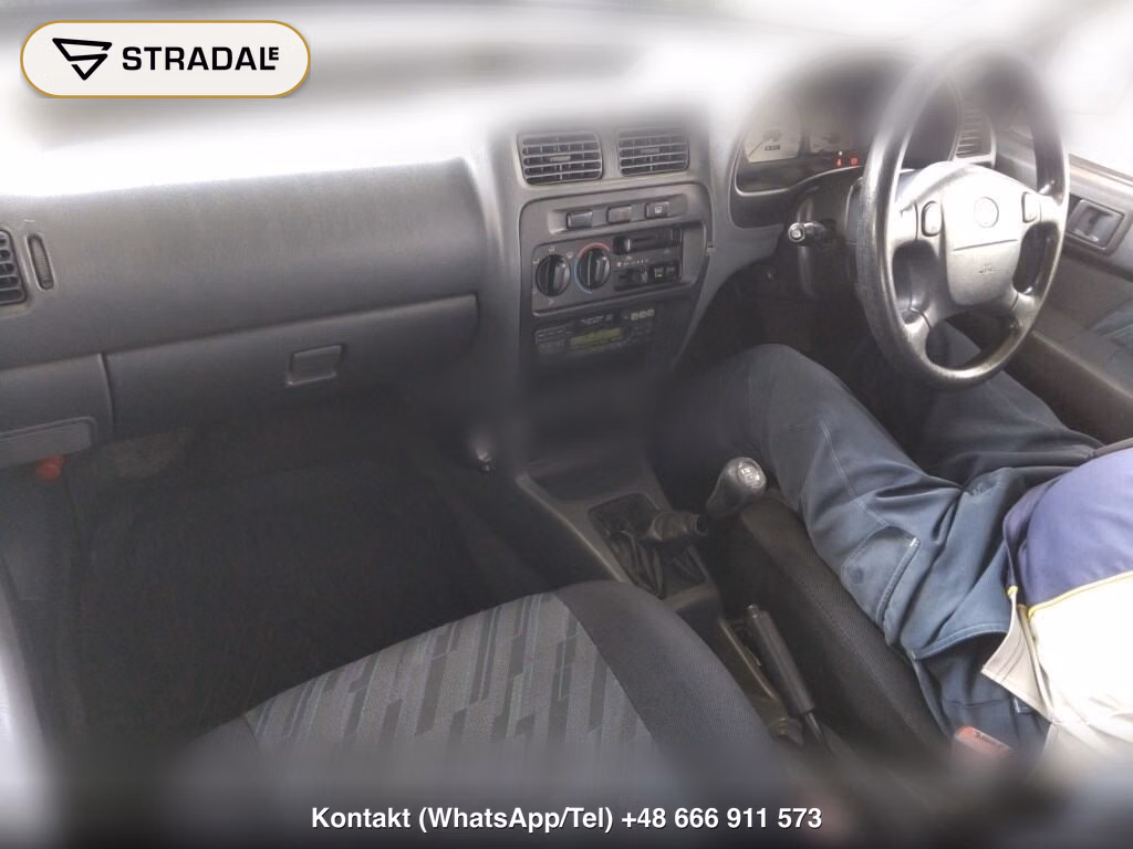 TOYOTA STARLET 3D GLANZA S, miniaturka 4