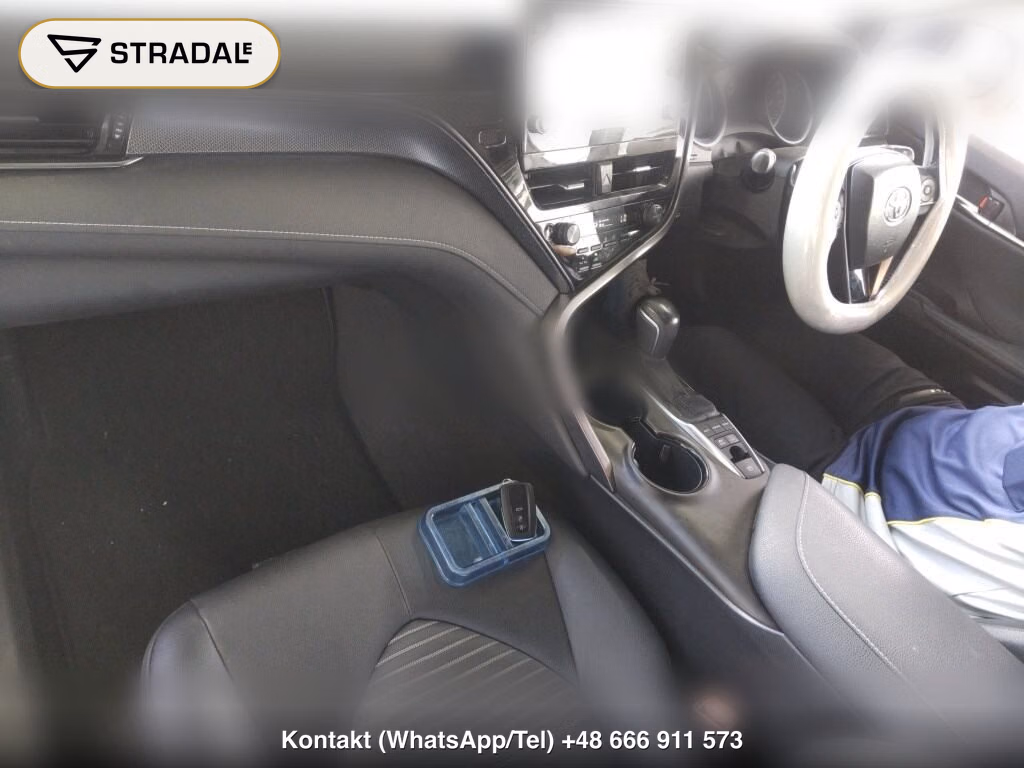 TOYOTA CAMRY 4D 4WD WS, miniaturka 4