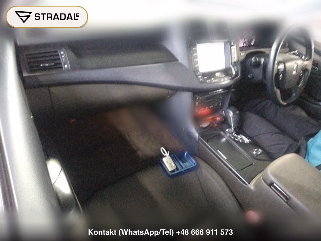 TOYOTA CROWN 4D ATHLETE, miniaturka 4