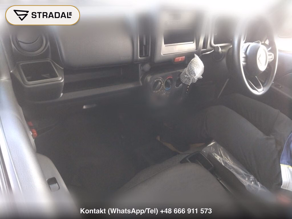 NISSAN CLIPPER VAN DX, miniaturka 4