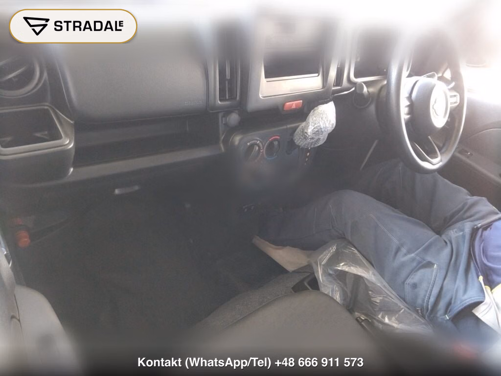 NISSAN CLIPPER VAN DX, miniaturka 4