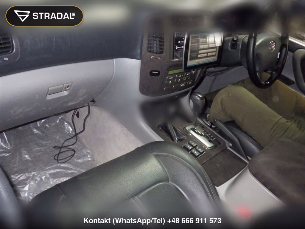 TOYOTA LAND CRUISER 100 4WD VX, miniaturka 4