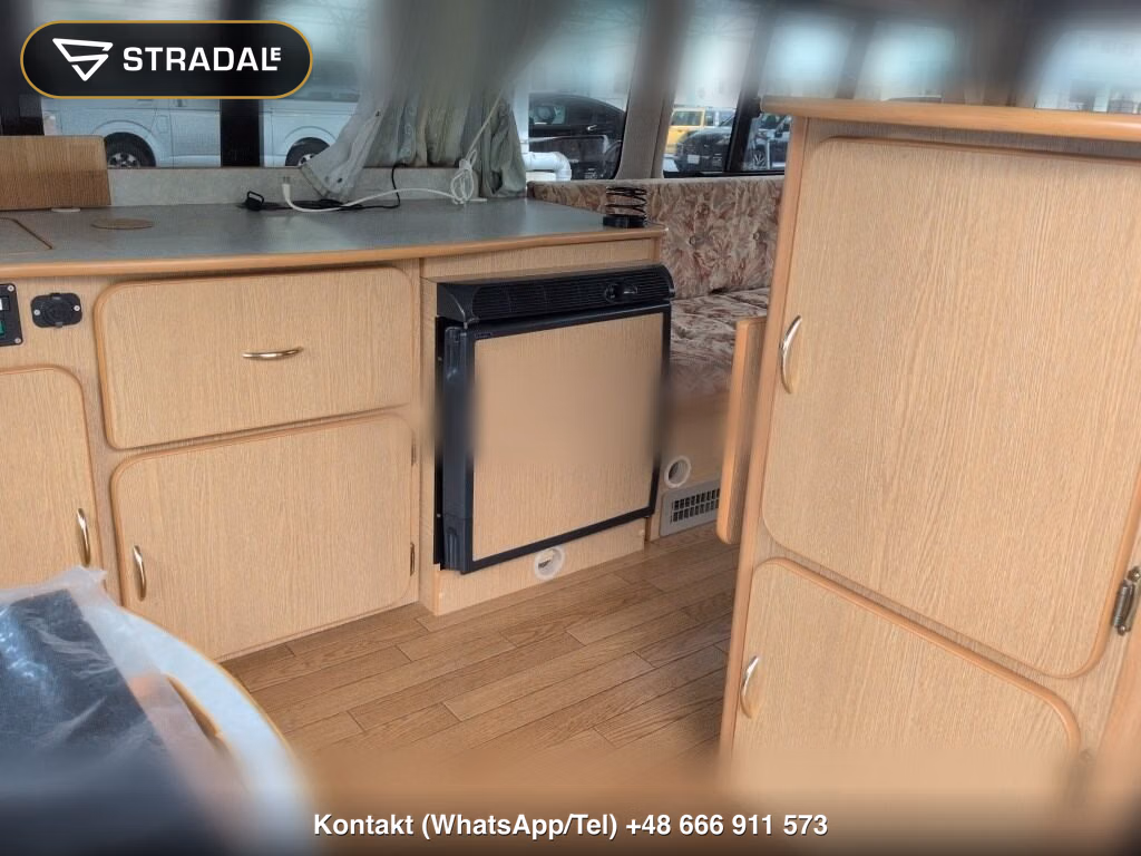 TOYOTA HIACE VAN 4D CAMPING, miniaturka 7