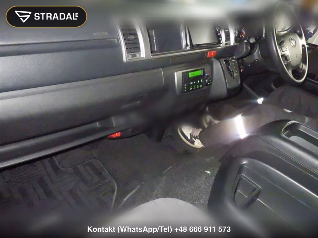 TOYOTA HIACE WAGON 4D GL, miniaturka 4