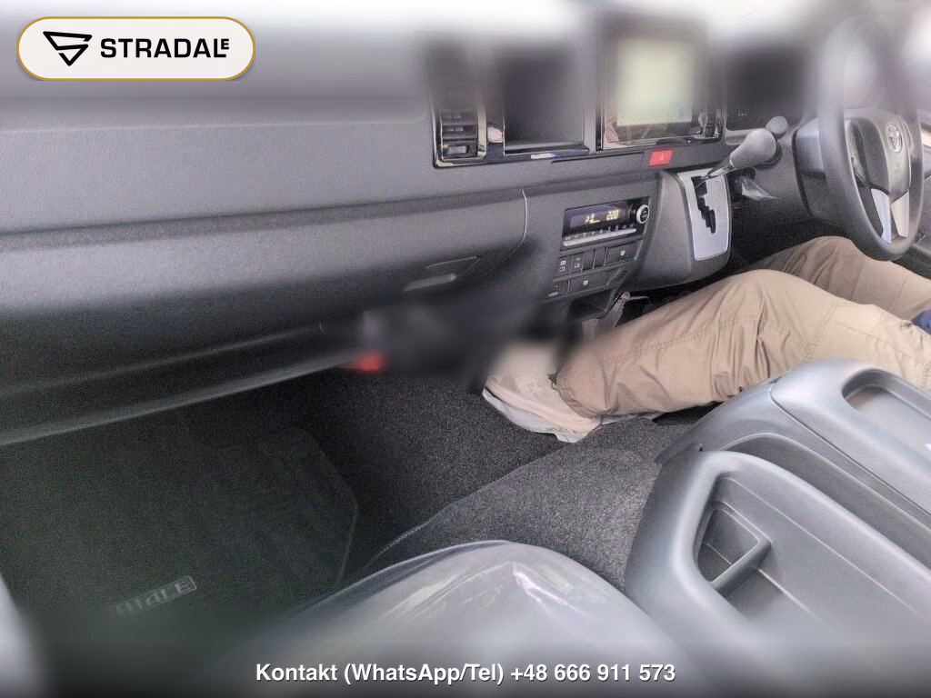 TOYOTA HIACE WAGON 4D 4WD GRAND CABIN, miniaturka 4