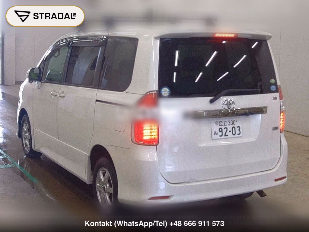TOYOTA NOAH 4WD SI, miniaturka 3