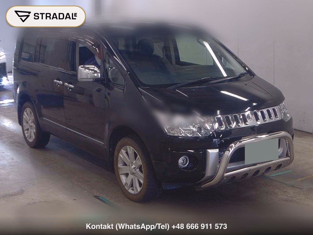 MITSUBISHI DELICA D:5 4WD CHAMONIX 2015, aukcja z Japonii, zdjęcie 1