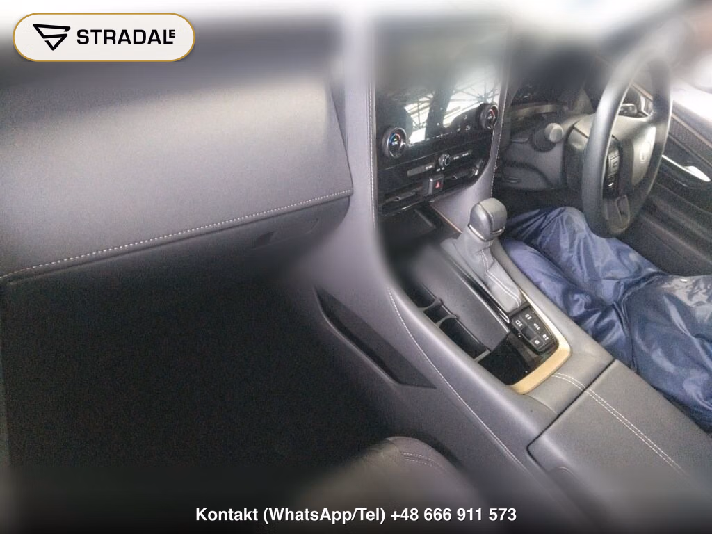 TOYOTA ALPHARD HYBRID X, miniaturka 4