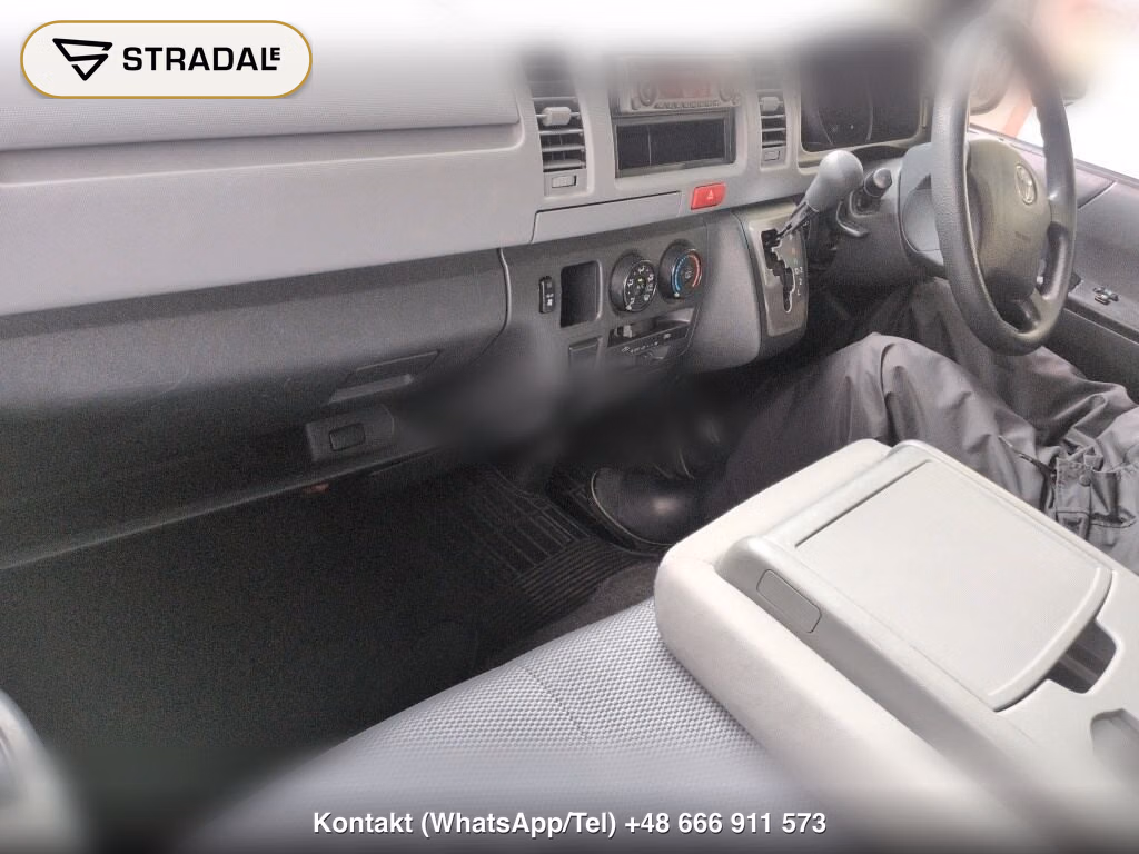 TOYOTA HIACE VAN 4D WELCAB, miniaturka 4