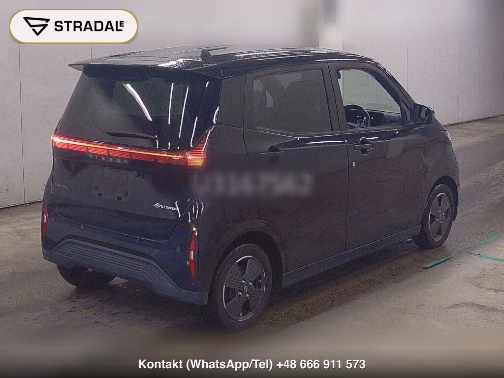 NISSAN SAKURA G, miniaturka 6