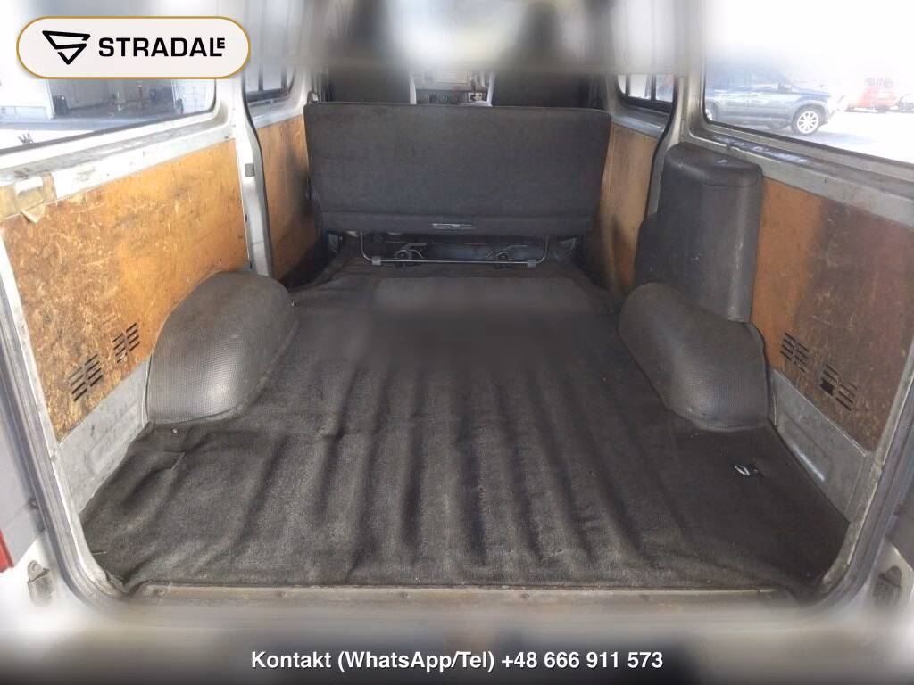 TOYOTA HIACE VAN 5D 4WD DX, miniaturka 7