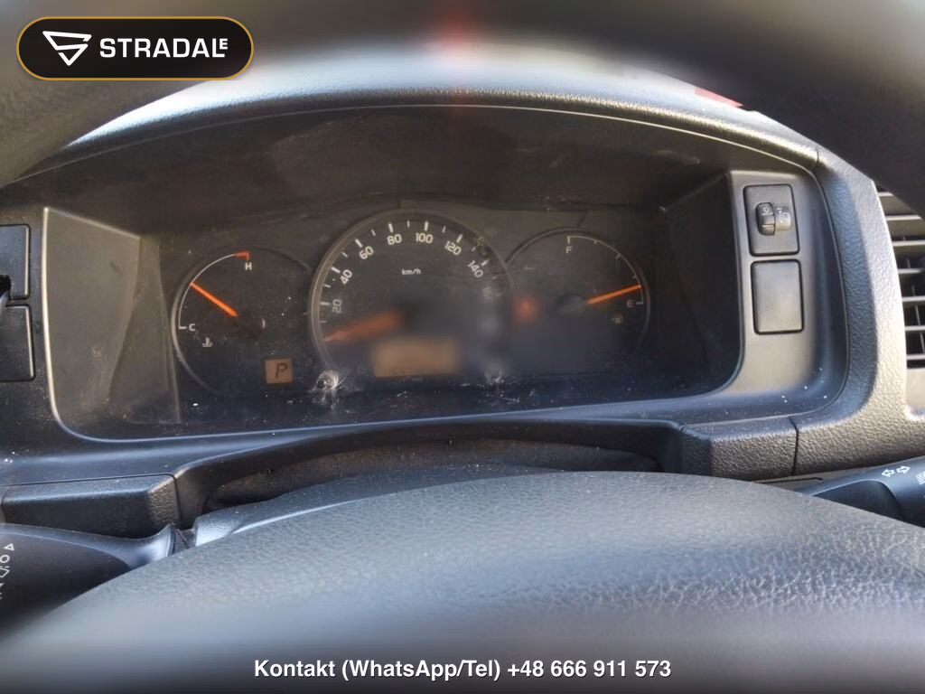 TOYOTA HIACE VAN 5D, miniaturka 4