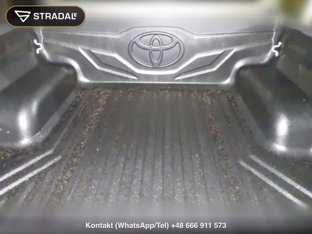 TOYOTA HILUX 4D 4WD Z, miniaturka 7