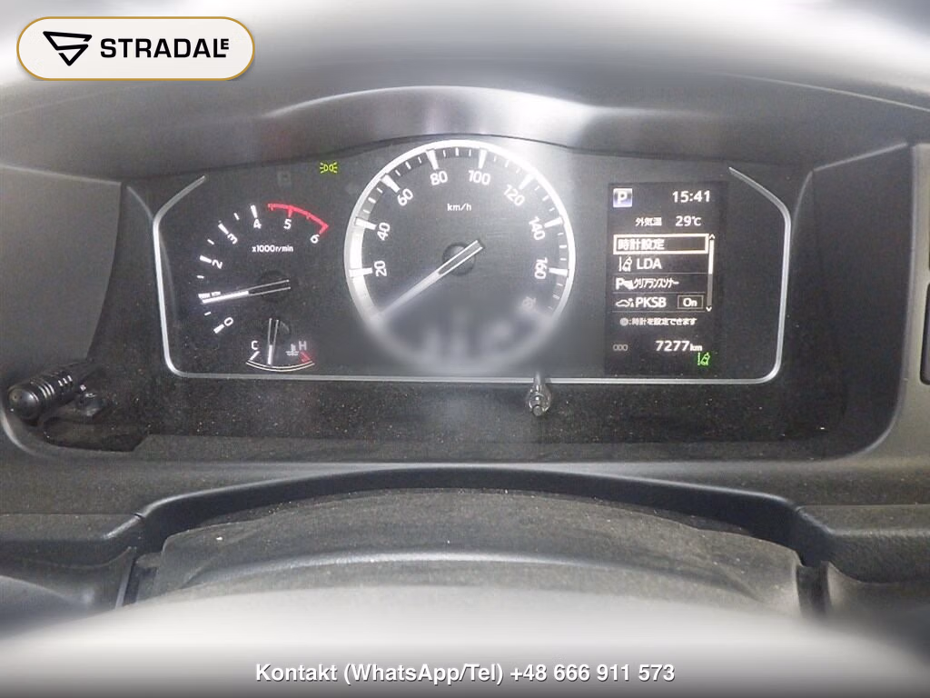 TOYOTA HIACE VAN 5D DX, miniaturka 4