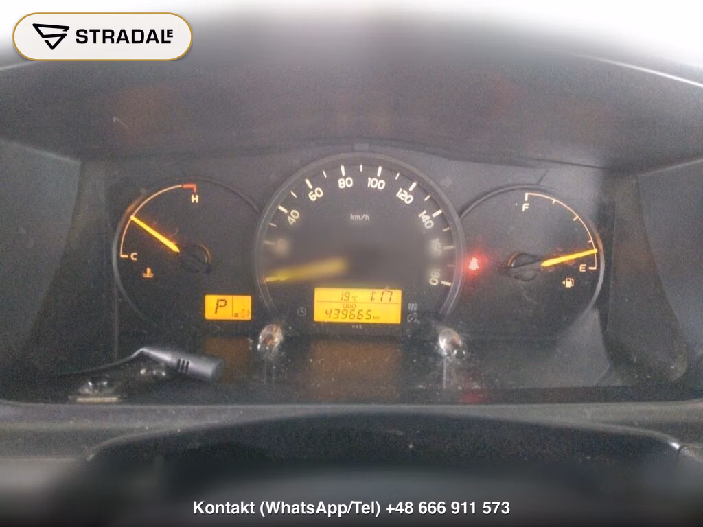 TOYOTA HIACE VAN 5D DX, miniaturka 4