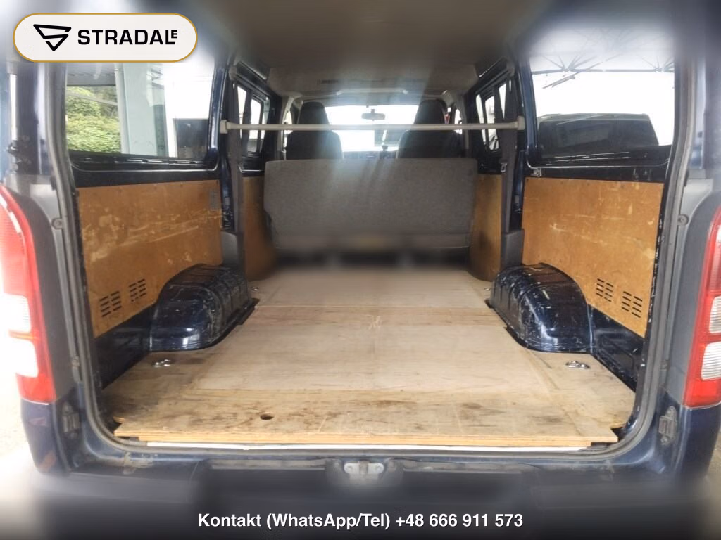 TOYOTA HIACE VAN 5D DX, miniaturka 7