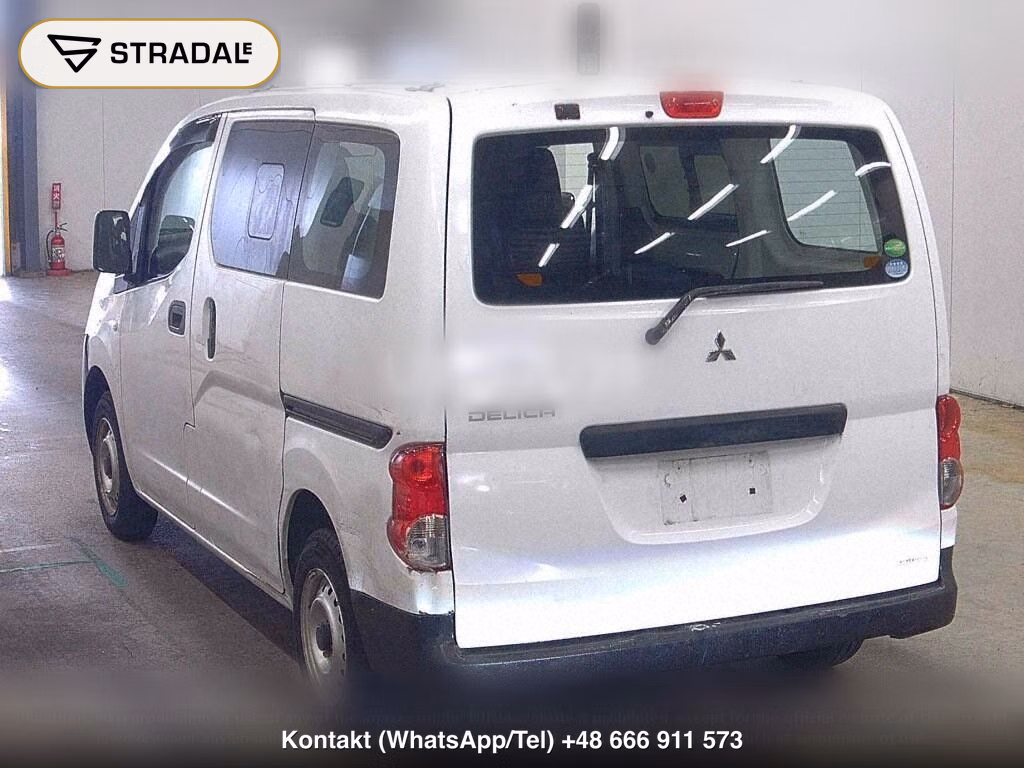 MITSUBISHI DELICA VAN 5D DX, miniaturka 3