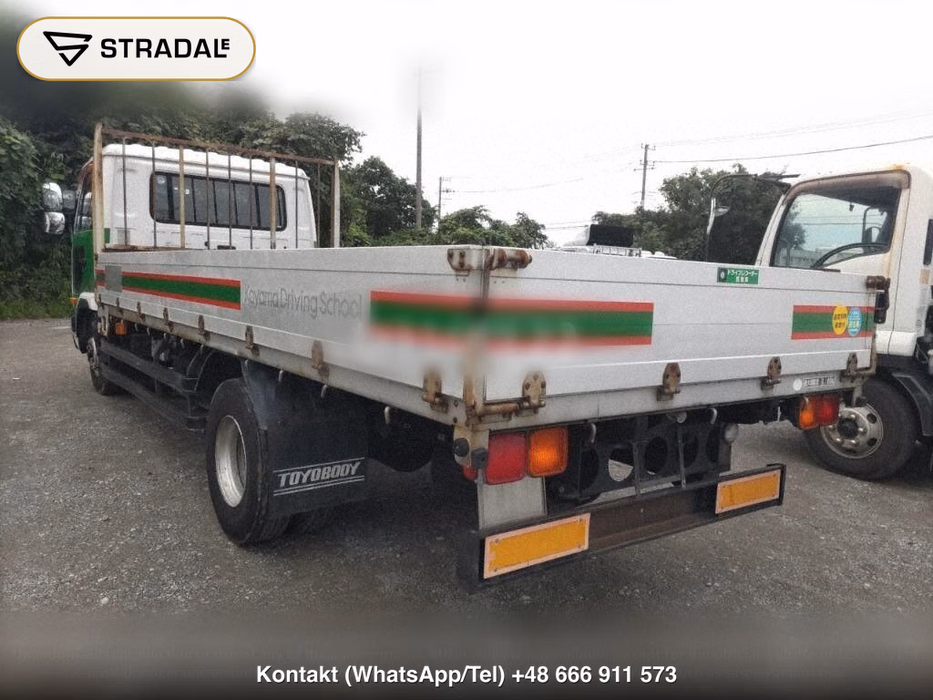 UD TRUCKS CONDOR, miniaturka 3