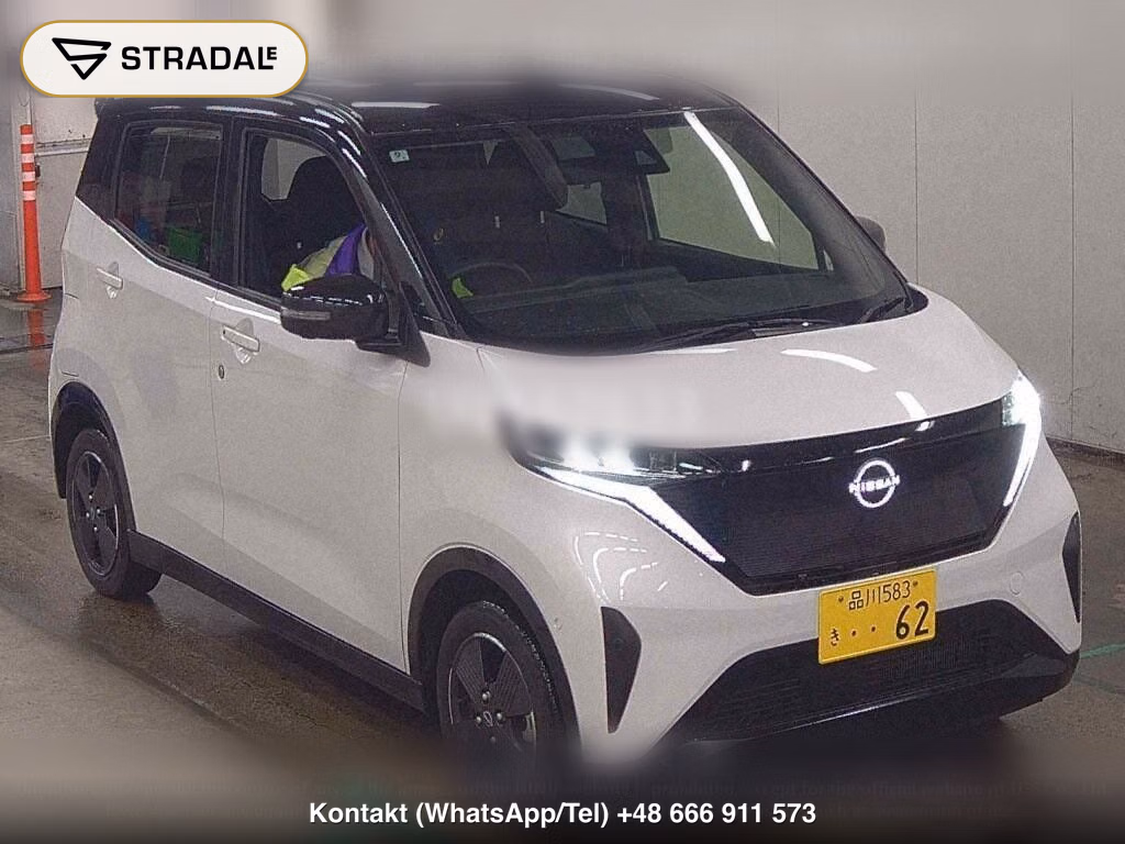 NISSAN SAKURA G, miniaturka 2