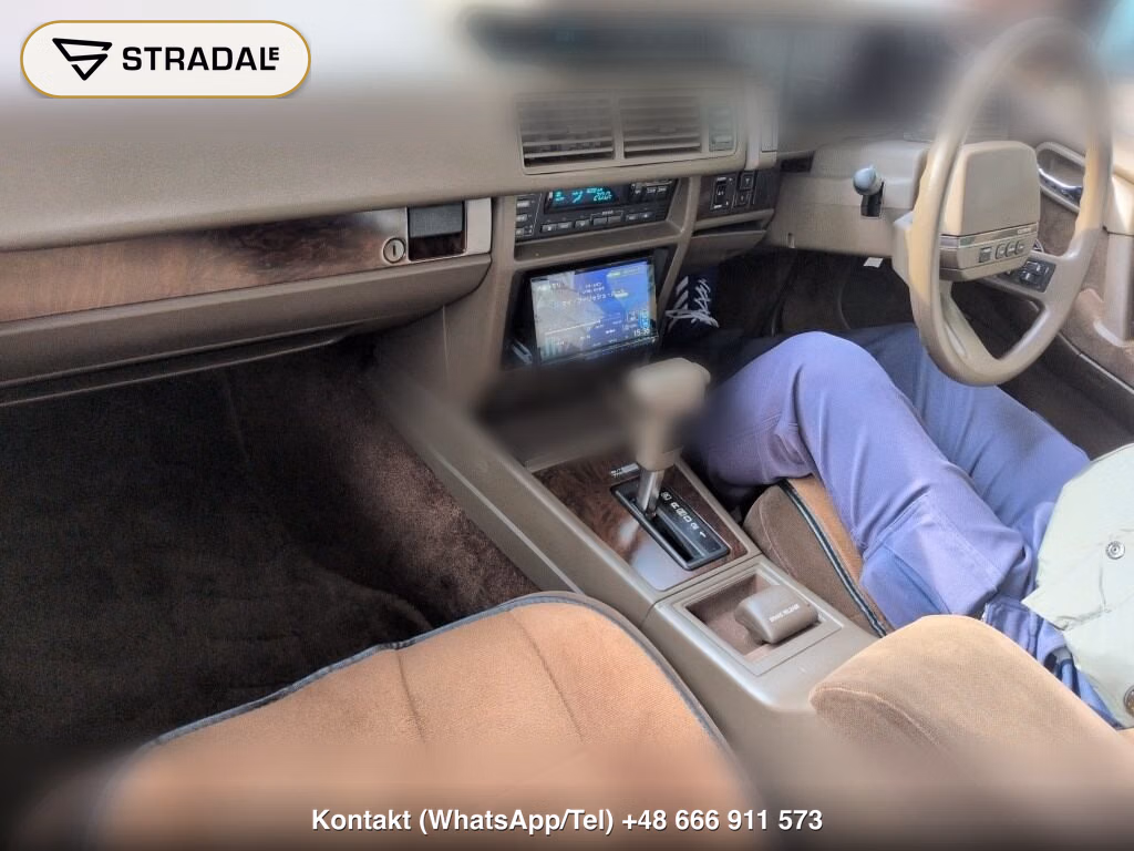 NISSAN GLORIA 4HT BROUGHAM VIP TURBO, miniaturka 4