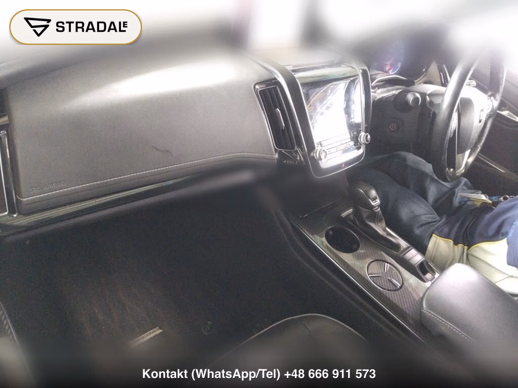 TOYOTA CROWN HYBRID RS, miniaturka 4