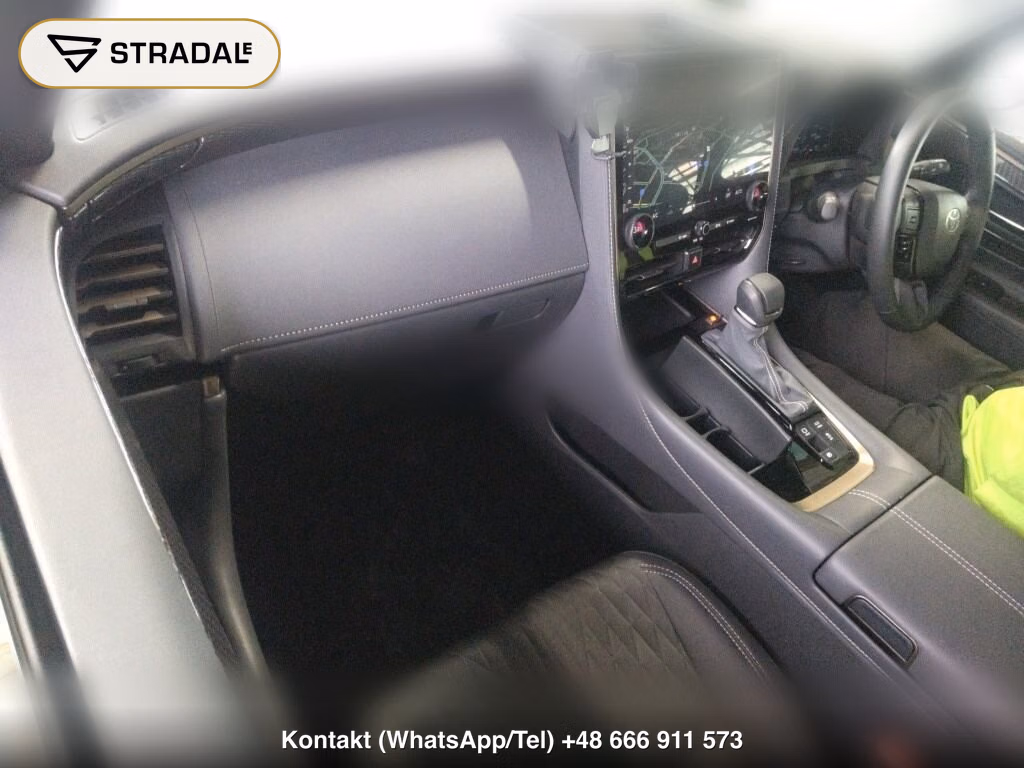 TOYOTA ALPHARD 4WD, miniaturka 4
