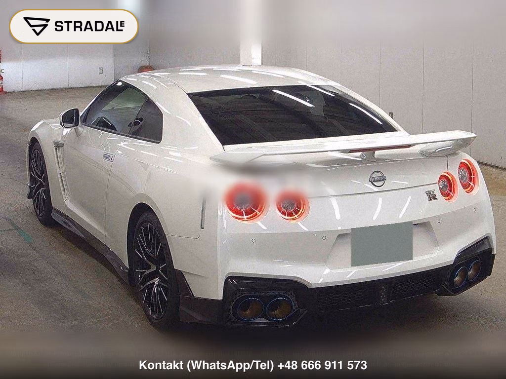 NISSAN GT-R 4WD BLACK EDITION, miniaturka 3