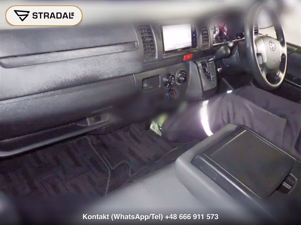 TOYOTA HIACE VAN 4D WELCAB, miniaturka 4