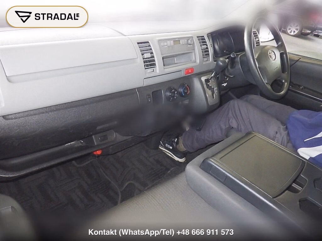TOYOTA HIACE VAN 4D WELCAB, miniaturka 4