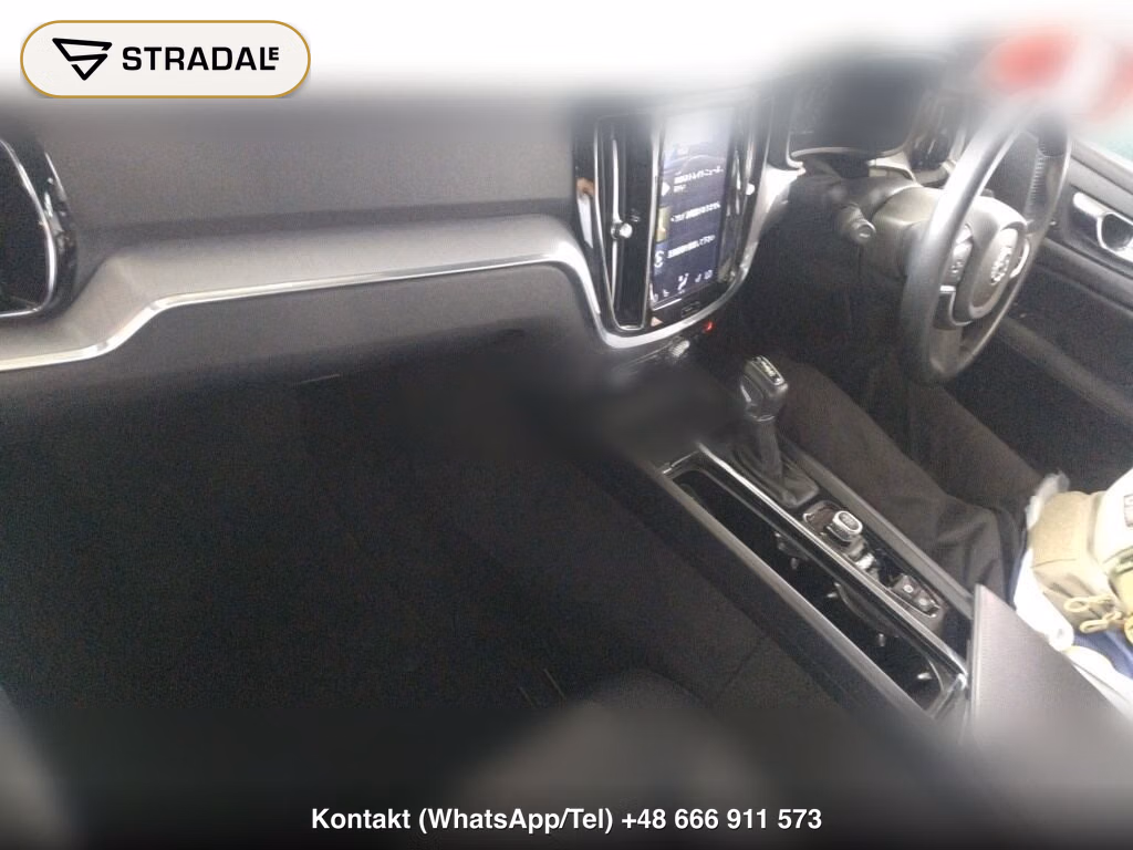 VOLVO V60 T5 MOMENTUM, miniaturka 4