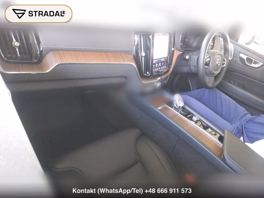 VOLVO XC60 4WD RECHARGE ULTIMATE T6 AWD PLUG-IN HYBRID, miniaturka 4
