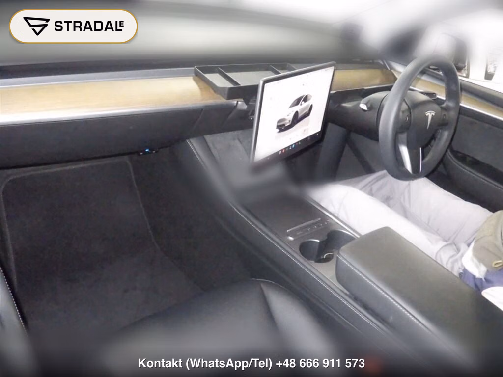 TESLA MODEL Y 4WD PERFORMANCE, miniaturka 4