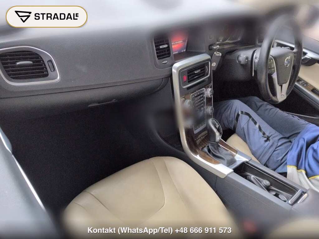 VOLVO V60 D4 CLASSIC, miniaturka 4