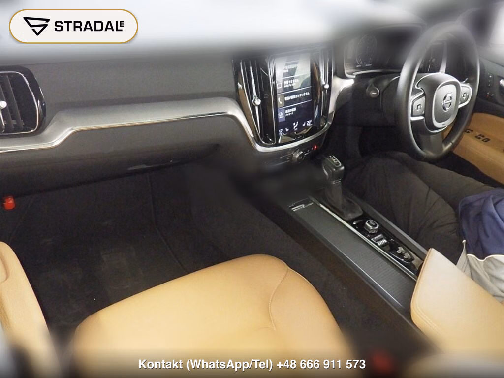 VOLVO V60 T5 MOMENTUM, miniaturka 4