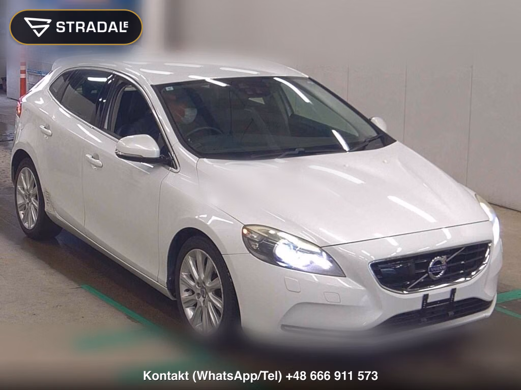 VOLVO V40 T4 SE 2013, aukcja z Japonii, zdjęcie 1