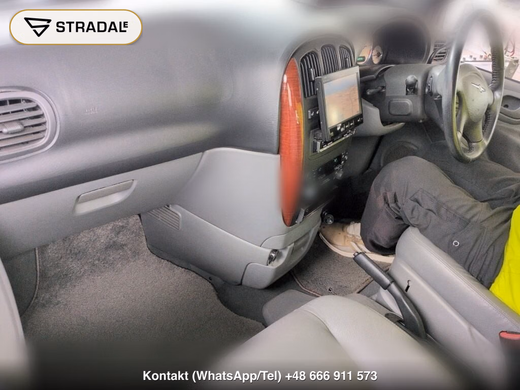CHRYSLER VOYAGER LX PREMIUM, miniaturka 4
