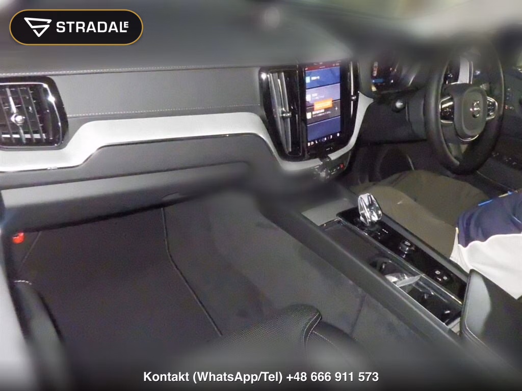 VOLVO XC60 4WD ULTRA B5 AWD DARK EDITION, miniaturka 4