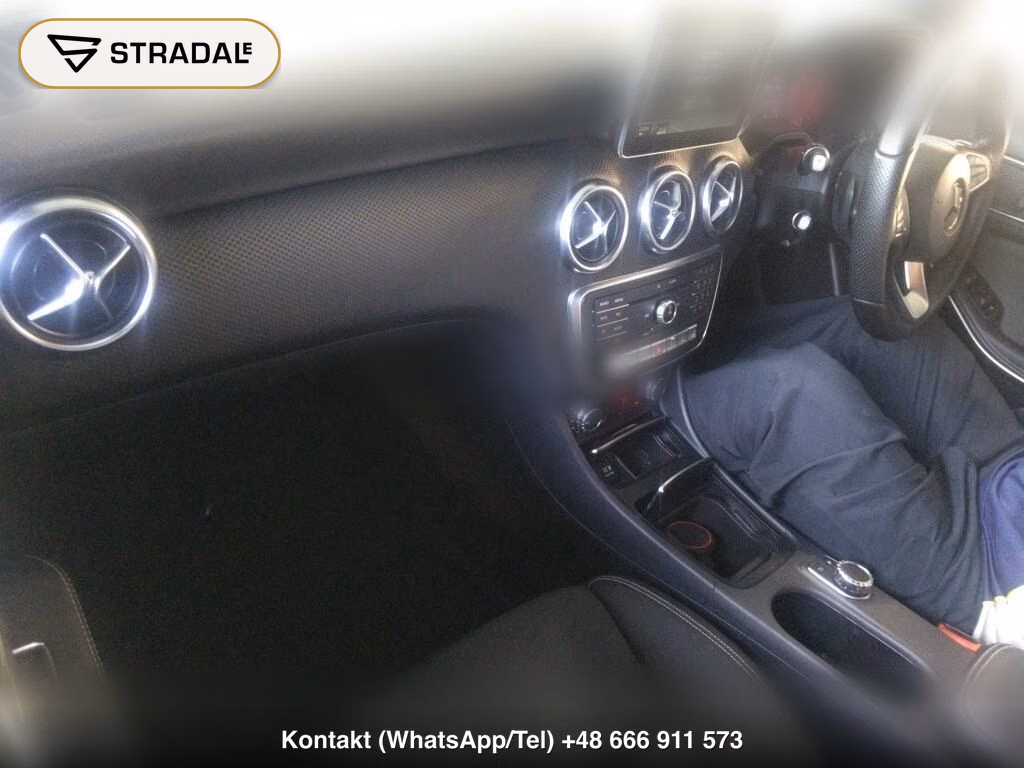 MERCEDES BENZ A-CLASS A180 RADAR SAFETY PACKAGE, miniaturka 4