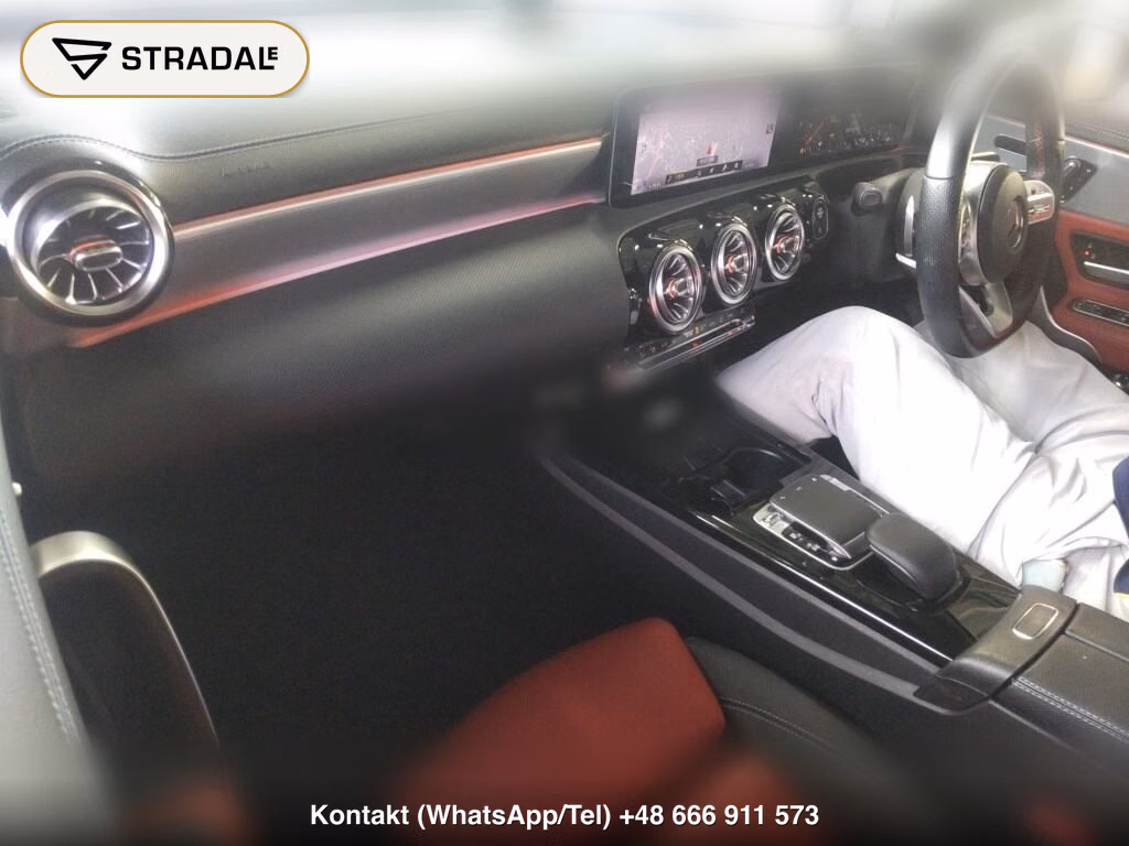 MERCEDES BENZ A-CLASS SEDAN 4WD A250 4MATIC SEDAN AMG LINE, miniaturka 4