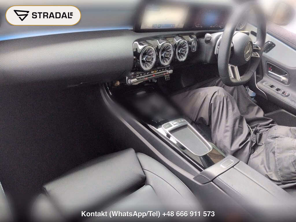 MERCEDES BENZ CLA-CLASS SHOOTING BRAKE CLA200D SHOOTING BRAKE URBAN STARS, miniaturka 4